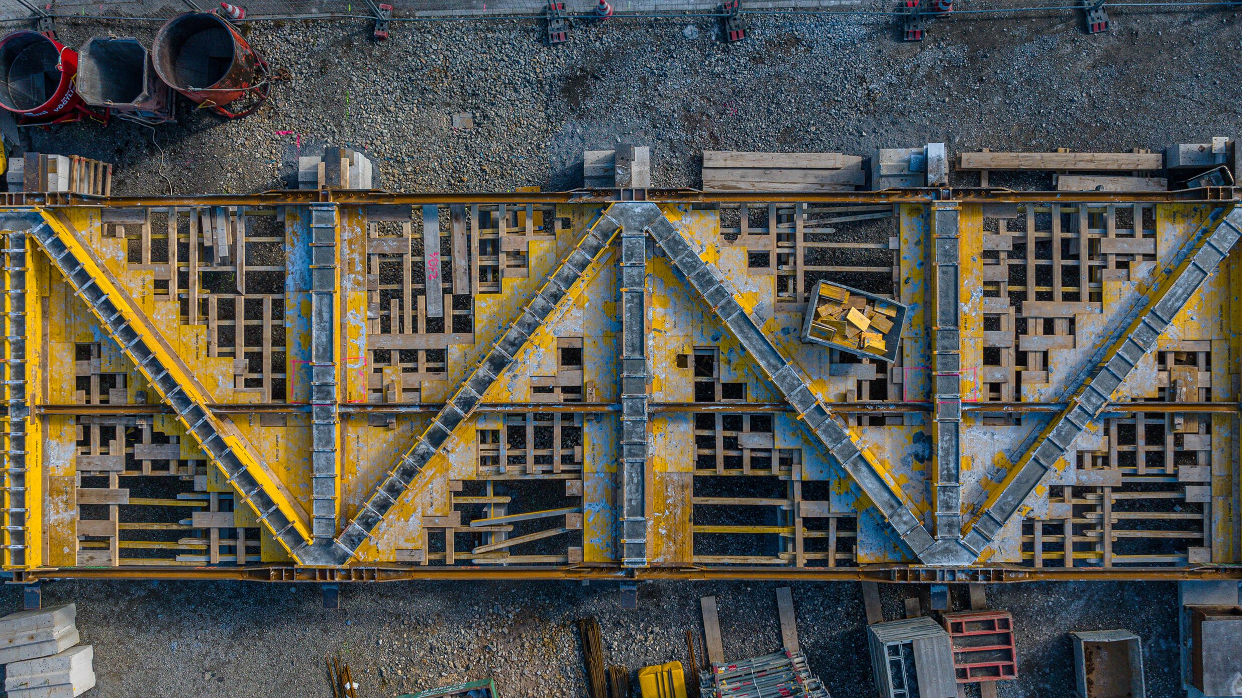 Kibag UHFB Kobiboden fachwerk wallpaper