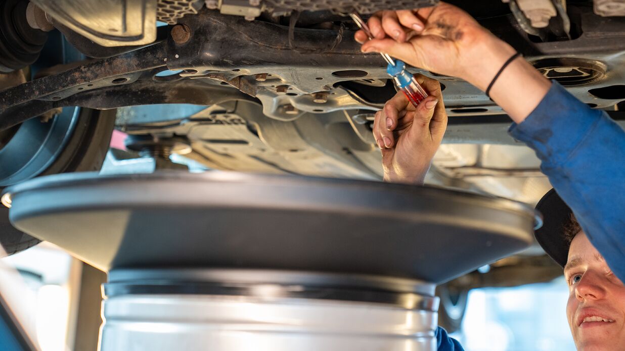 KIBAG Automobil Mechatroniker oel Lehrstelle