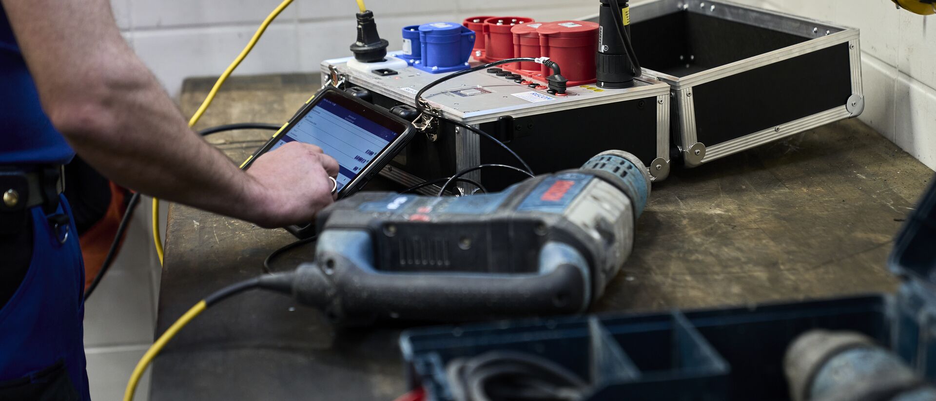 KIBAG Technische dienste kleingeraete wallpaper